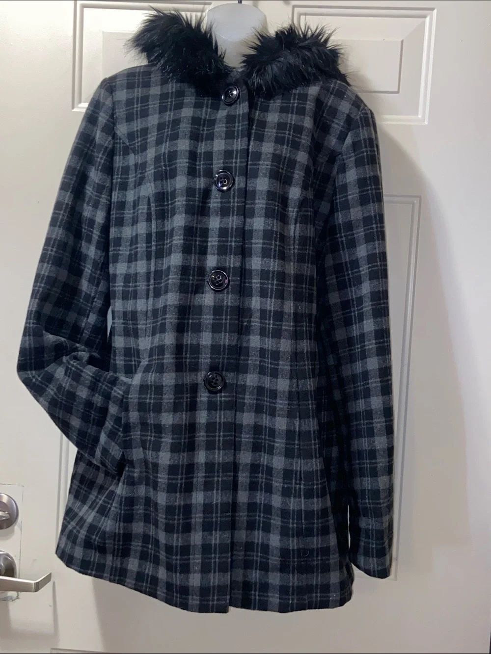 croft & barrow Black and Gray Plaid Pea Coat with Faux Fur Hood Size XL